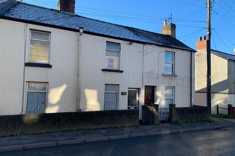 High Street, Cinderford 3 bed terraced house for sale