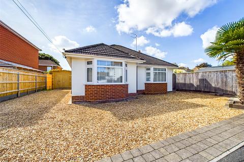 Bendigo Road, Christchurch, Dorset, BH23 2 bed bungalow for sale