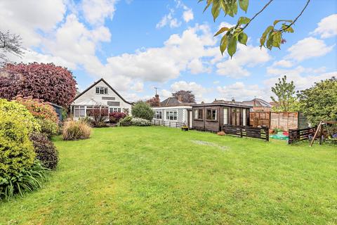 Pangbourne Road, Upper Basildon... 4 bed detached house for sale