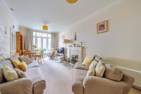 Mill Hill East,  London,  NW7 1 bed flat for sale