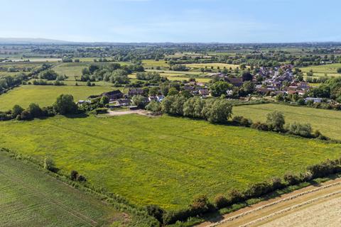 Moorland, Bridgwater, Somerset, TA7 3 bed bungalow for sale