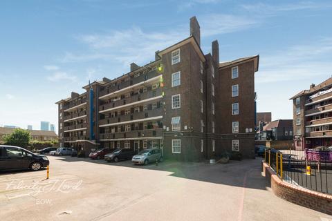 Devons Road, London 2 bed flat for sale