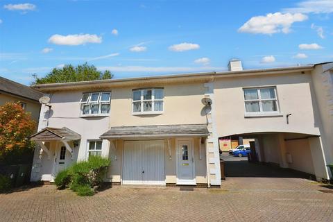 Lismore Road, Eastbourne 2 bed terraced house for sale
