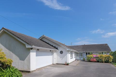 Quillet, Hillfield, Dartmouth, Devon 4 bed detached bungalow for sale