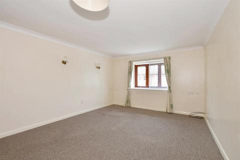 Eastwood Road, Bramley, Guildford... 2 bed flat for sale