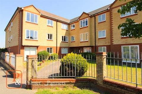 Cranmere Court, Colchester, Essex, CO1 1 bed apartment for sale