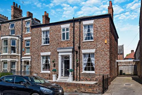 Penleys Grove Street, York 5 bed end of terrace house for sale