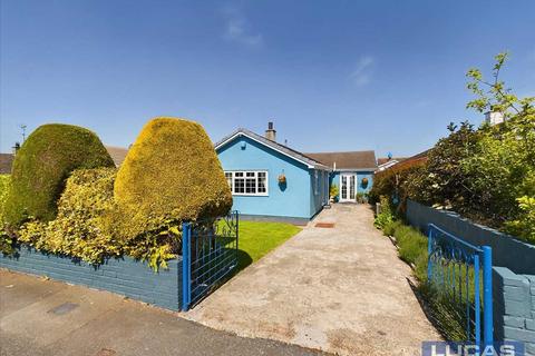 Nant Y Felin, Pentraeth 3 bed detached bungalow for sale