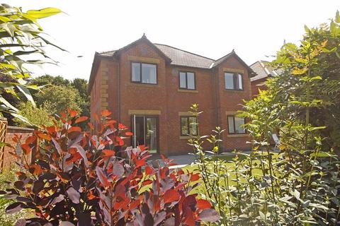 Midway Drive, Poynton 3 bed apartment for sale