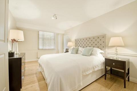 Duke Street, Mayfair W1K 1 bed flat for sale
