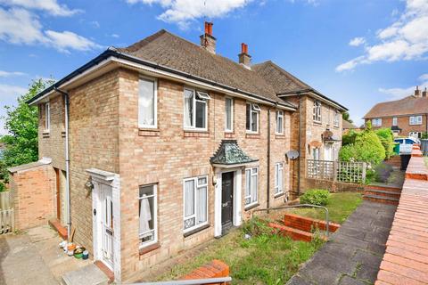 Hardwick Road, Hove, East Sussex 2 bed ground floor flat for sale