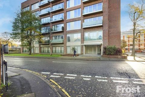 Fairfield Avenue... 2 bed apartment for sale