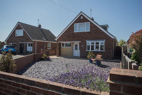 Ellwood Avenue, Stanground, PE2 8LY 2 bed house for sale