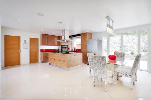 Rhododendron Avenue, Meopham... 3 bed detached house for sale