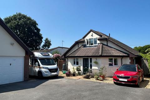 Front Street, Churchill 5 bed detached house for sale