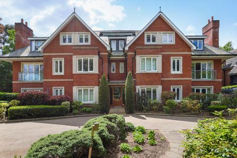Gower House, Gower Road, Weybridge... 3 bed penthouse for sale