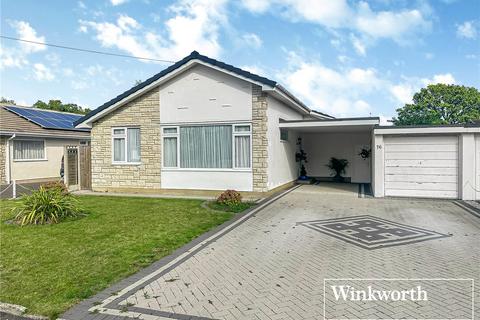 Victoria Gardens, Ferndown BH22 3 bed bungalow for sale