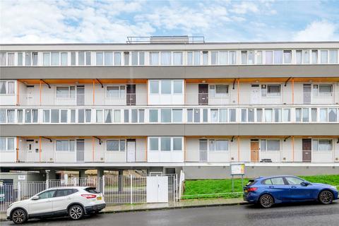 Dallas Road, London, SE26 3 bed maisonette for sale