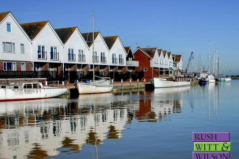 Rock Channel Quay, Rye 1 bed apartment for sale