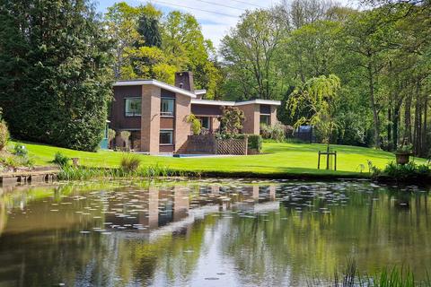 Lower Sandy Down, Boldre, Lymington SO41 5 bed detached house for sale