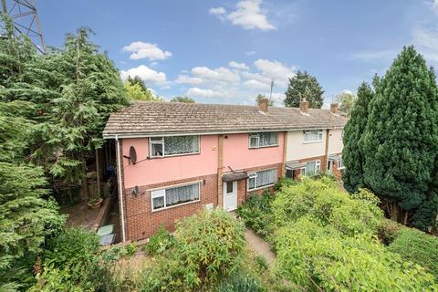 Heron Road, Larkfield 4 bed end of terrace house for sale