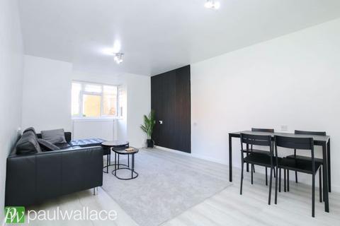 Hamels Drive, Hertford 1 bed ground floor flat for sale