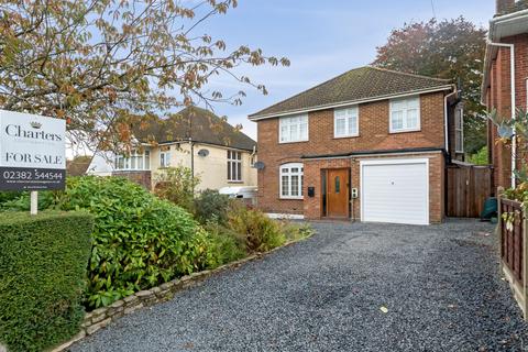 Saxholm Dale, Bassett, Southampton... 4 bed detached house for sale