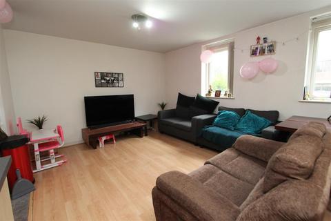 206 Aspect 14, Elmwood Lane, Leeds 2 bed apartment for sale