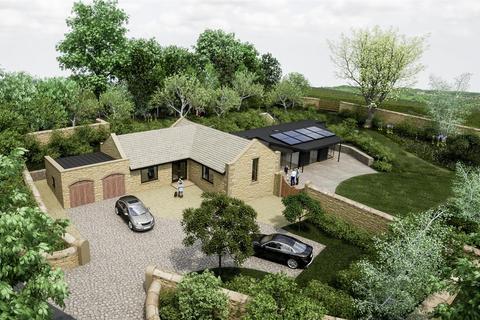 5 bedroom property with land for sale