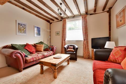 West Street, Reigate, Surrey 2 bed cottage for sale