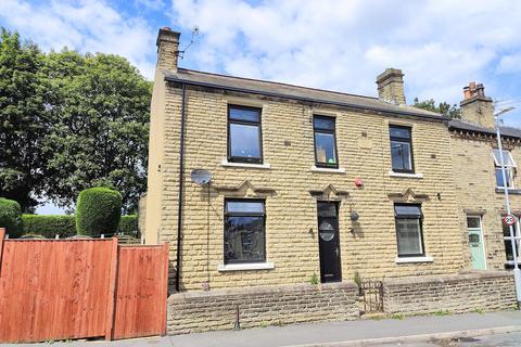 Piggott Street, Brighouse HD6 3 bed end of terrace house for sale