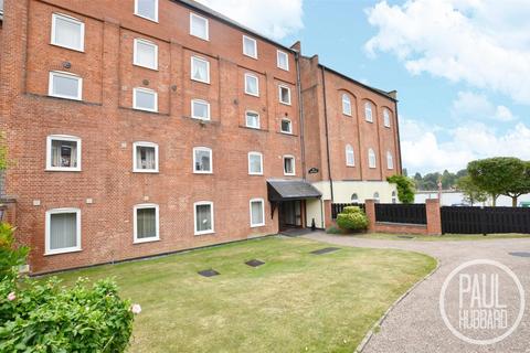 Swonnells Walk, Oulton Broad, NR32 2 bed apartment for sale