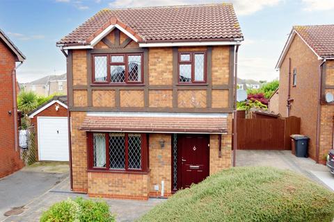 Elgar Drive, Long Eaton 3 bed detached house for sale