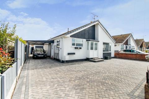 1 Cader Avenue, Kinmel Bay 3 bed detached bungalow for sale