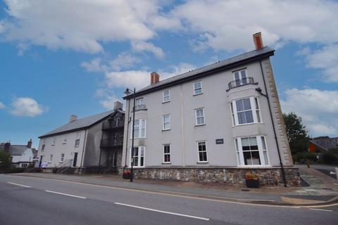 Victoria Court, Llanrwst 2 bed apartment for sale