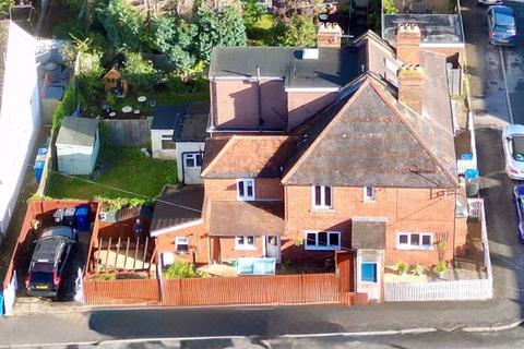 Spring Gardens, Ascot SL5 3 bed character property for sale