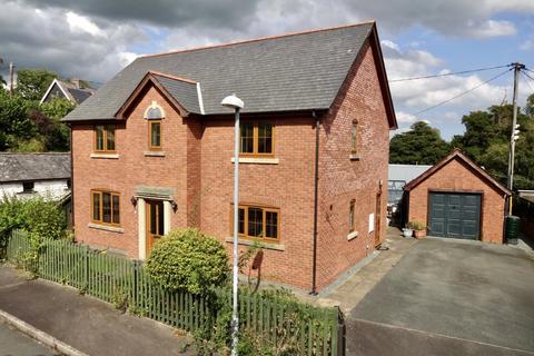 Maes Llwyncelyn, Trefeglwys, Caersws... 4 bed detached house for sale