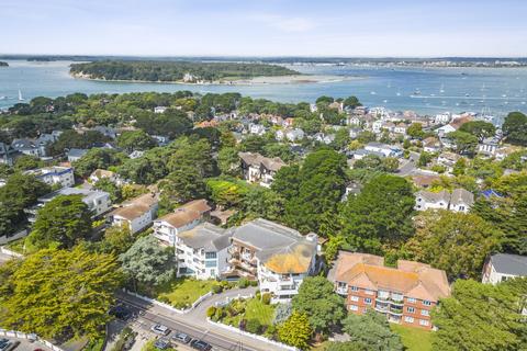 Banks Road, Sandbanks, Poole, Dorset... 2 bed apartment for sale