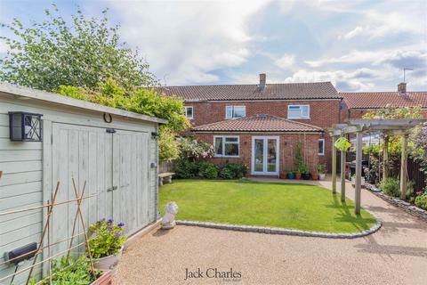 Twyford Road, Hadlow, Tonbridge 3 bed semi