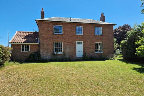 4 bedroom country house for sale