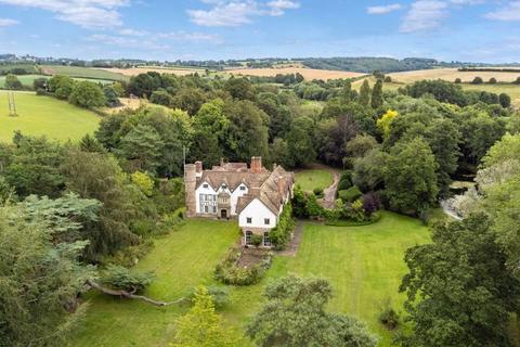 9 bedroom country house for sale