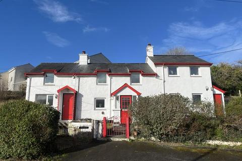 Yr Ogof, Ynys, Talsarnau 4 bed detached house for sale