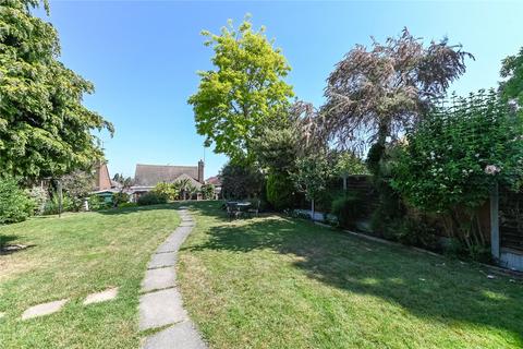 Lower Higham Road, Chalk, Kent, DA12 3 bed bungalow for sale