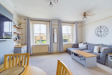 Hoddesdon Villas, Lake Street... 2 bed apartment for sale