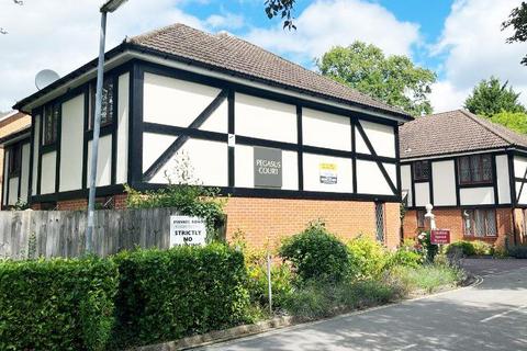 Fleet,  Hampshire,  GU51 2 bed retirement property for sale