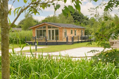 Havett Road, Dobwalls, Liskeard... 4 bed holiday park home for sale