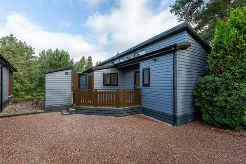 2 bedroom lodge for sale