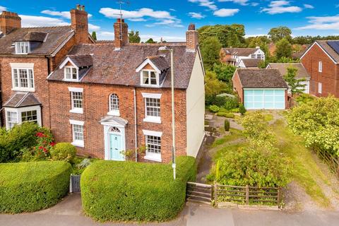 Stafford Street, Market Drayton 5 bed semi