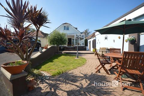 Manor Avenue, Poole 5 bed chalet for sale