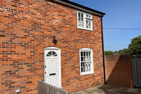 Newton Mews, Hungerford RG17 2 bed end of terrace house for sale